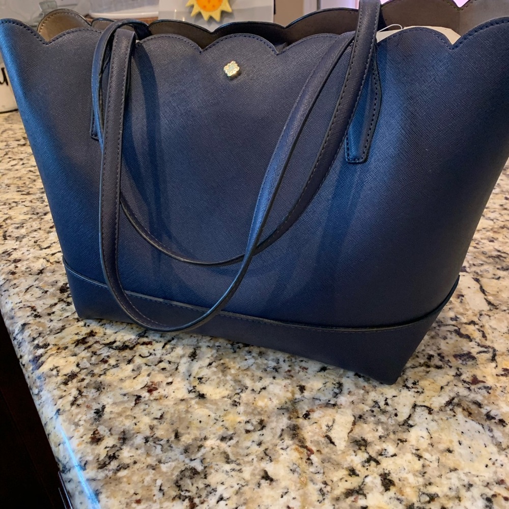 Crown & Ivy Purse